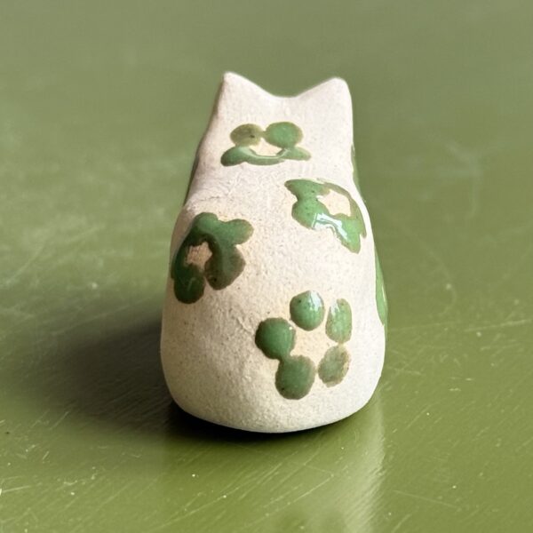Green Flower Cat - Image 3