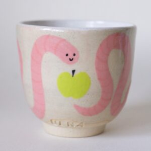 Worm + Apple Cup