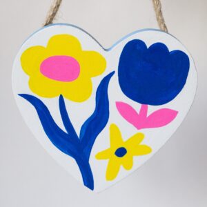 Decoration: Flower Trio
